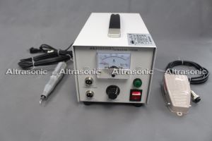 Pemotong ultrasonik 40K untuk fabrik yang tidak tenun