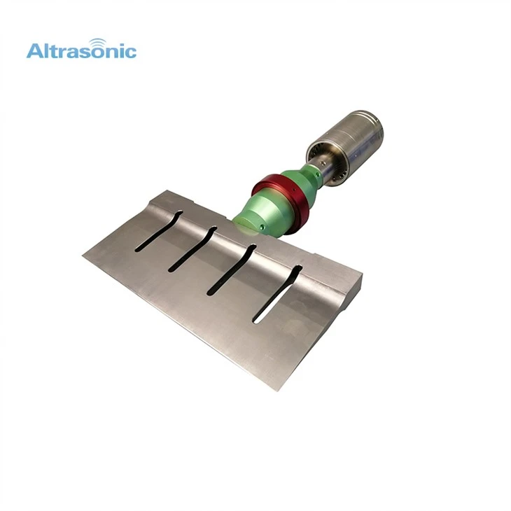 Ultrasonic Cutting Machine